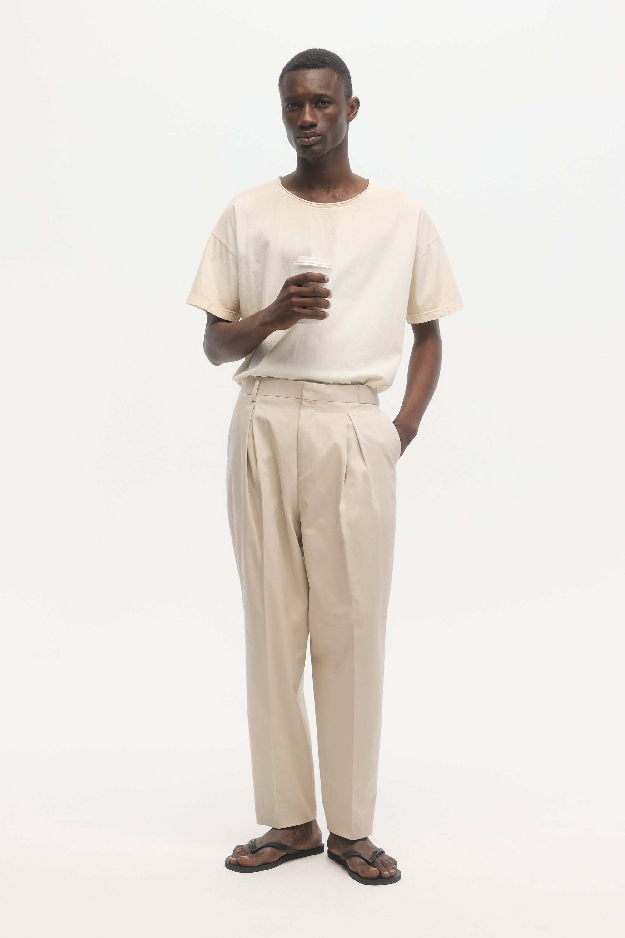 Shorts & Trousers – École de Pensée
