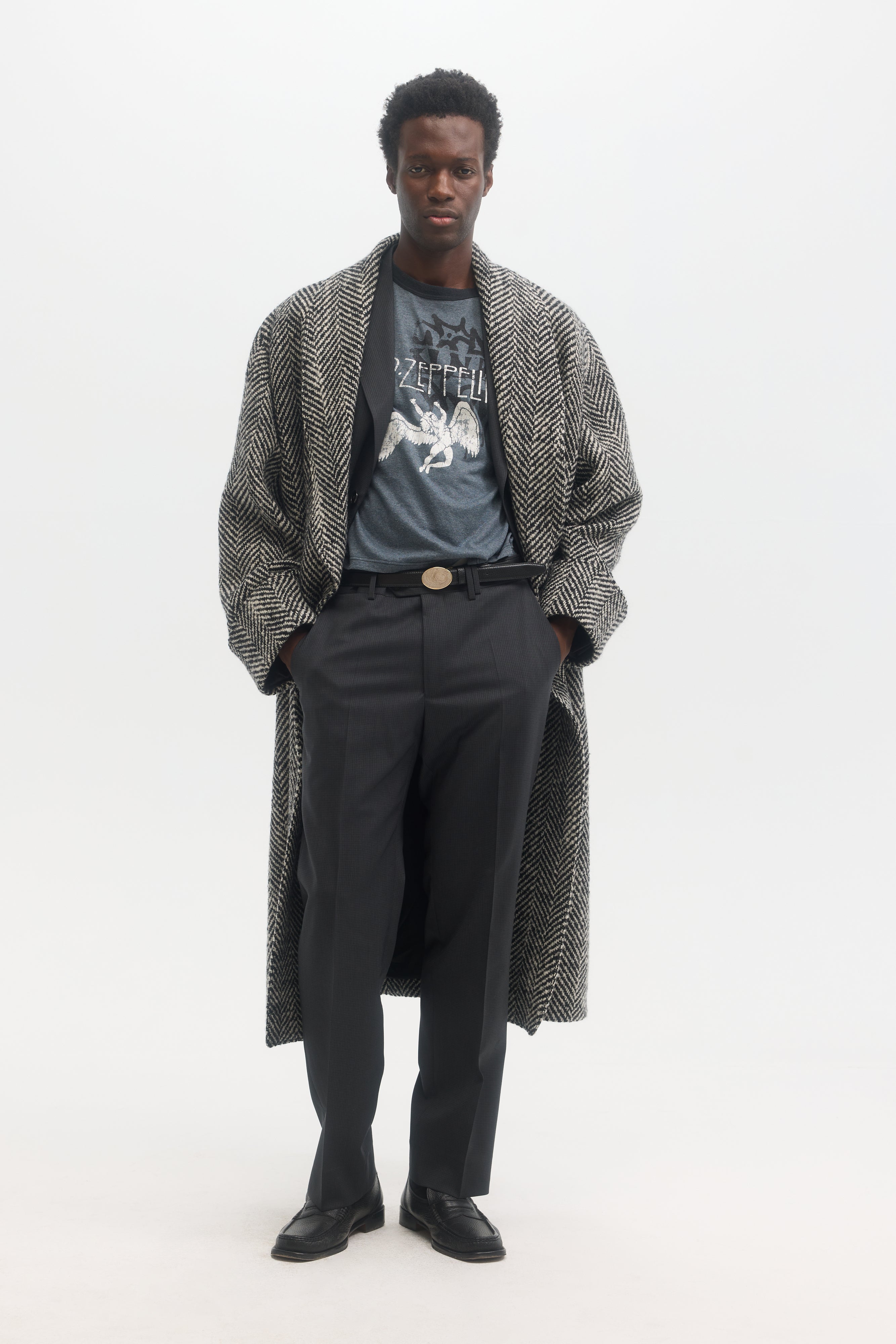 ecole de pensee カシミア混　オーバサイズ　コート　44 Coats – École de Pensée