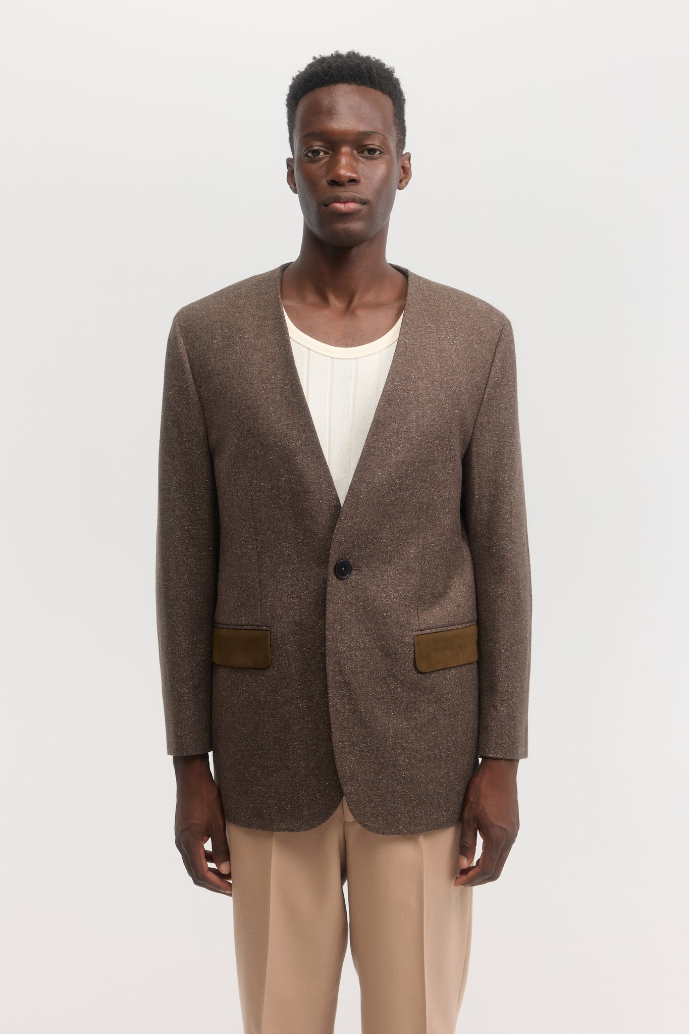 Nutmeg silk-speckled collarless blazer