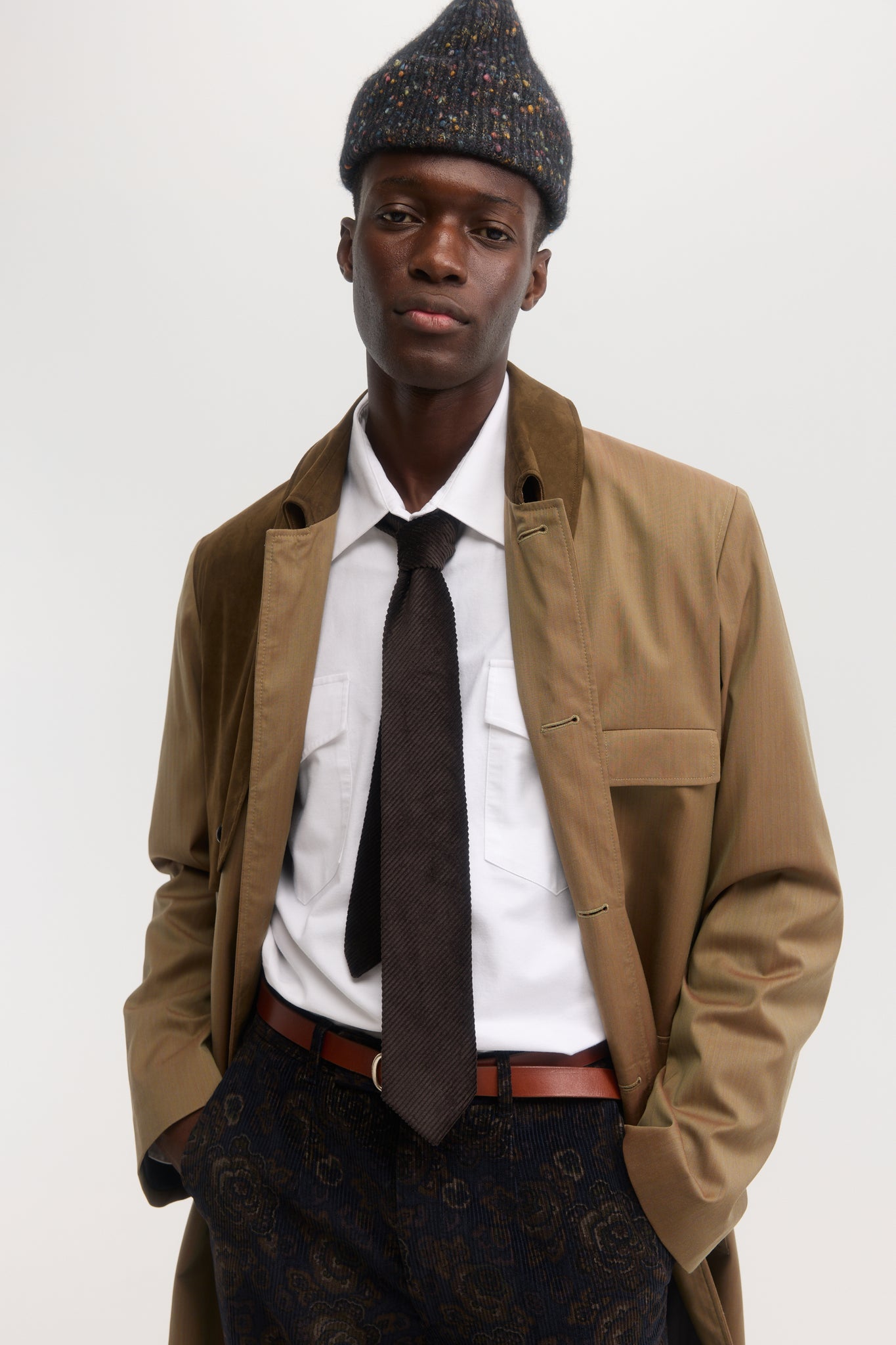 Manteau de pluie en laine à chevrons laiton
