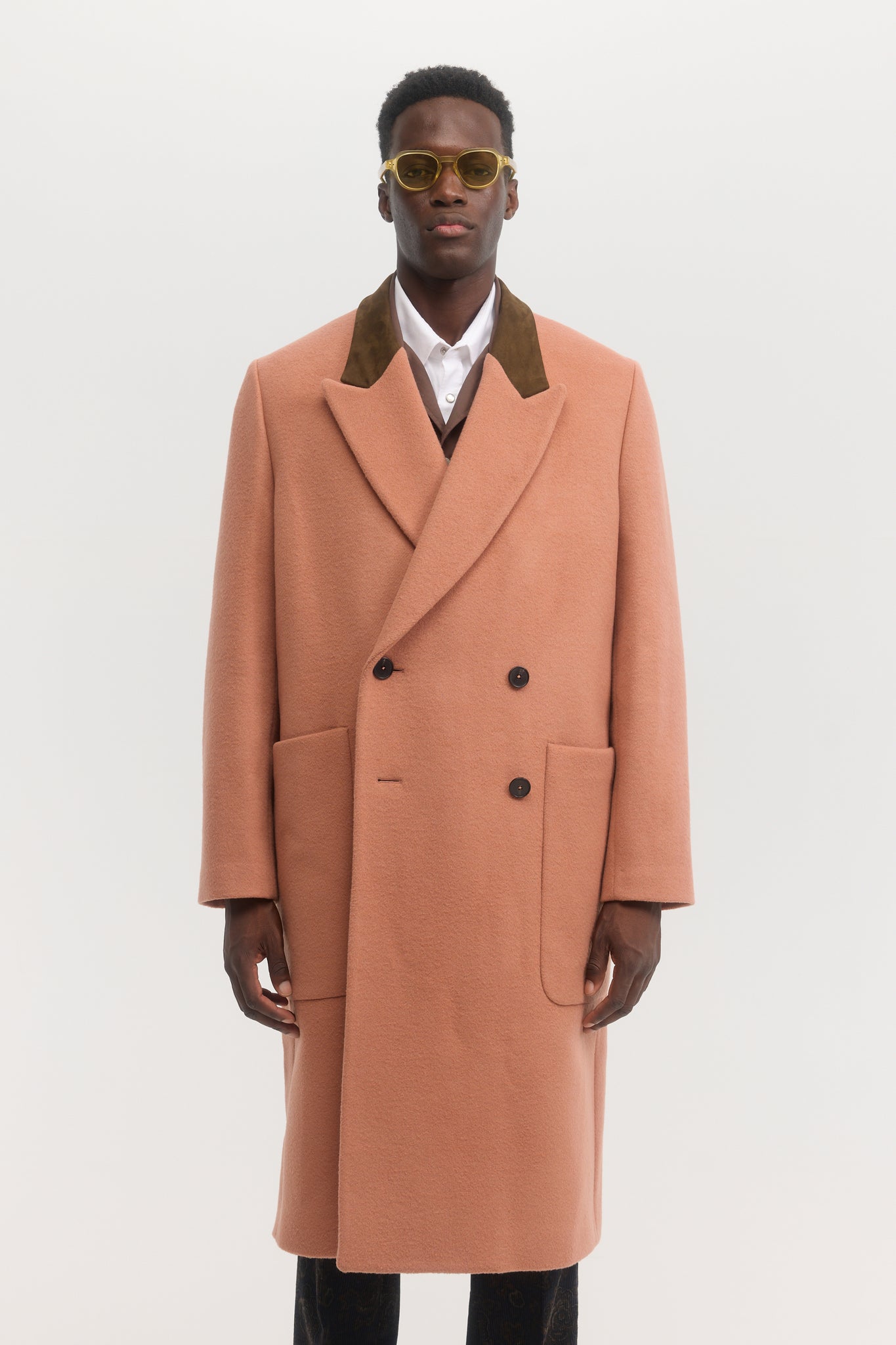 Manteau croisé en laine melton à col en daim vieux rose