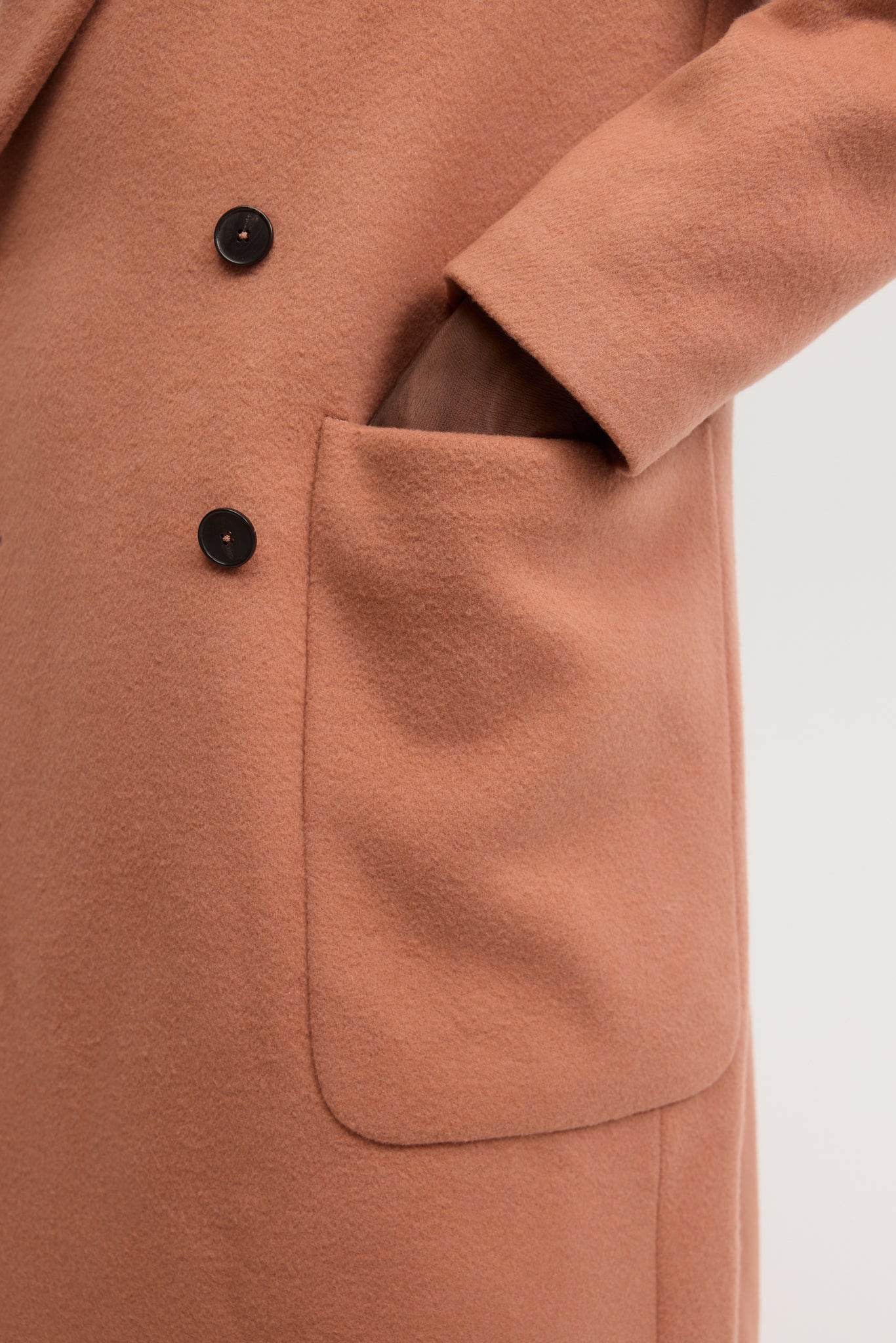 Manteau croisé en laine melton à col en daim vieux rose