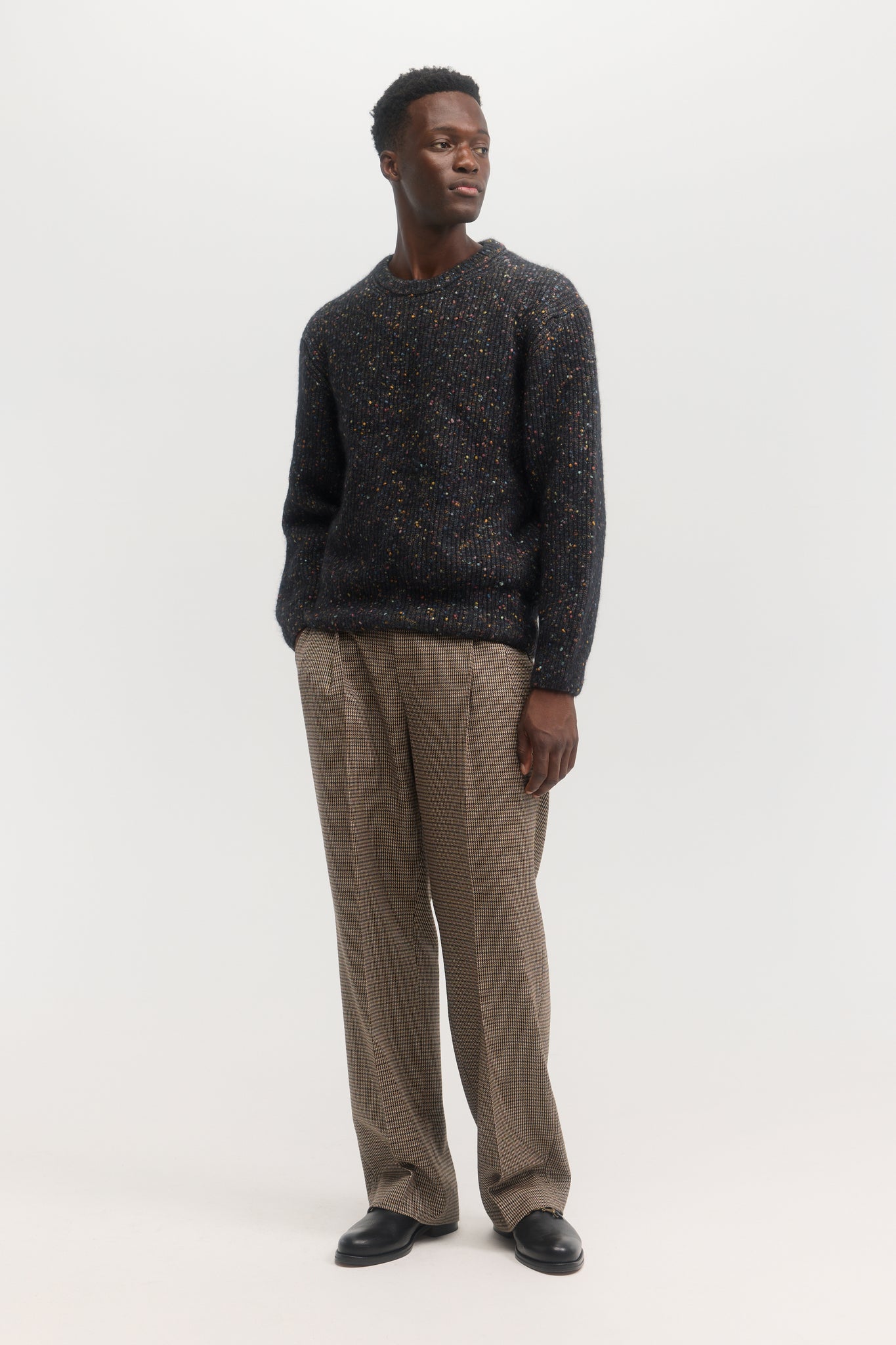 Pull en laine de coton alpaga à côtes en tweed multi donegal Encre