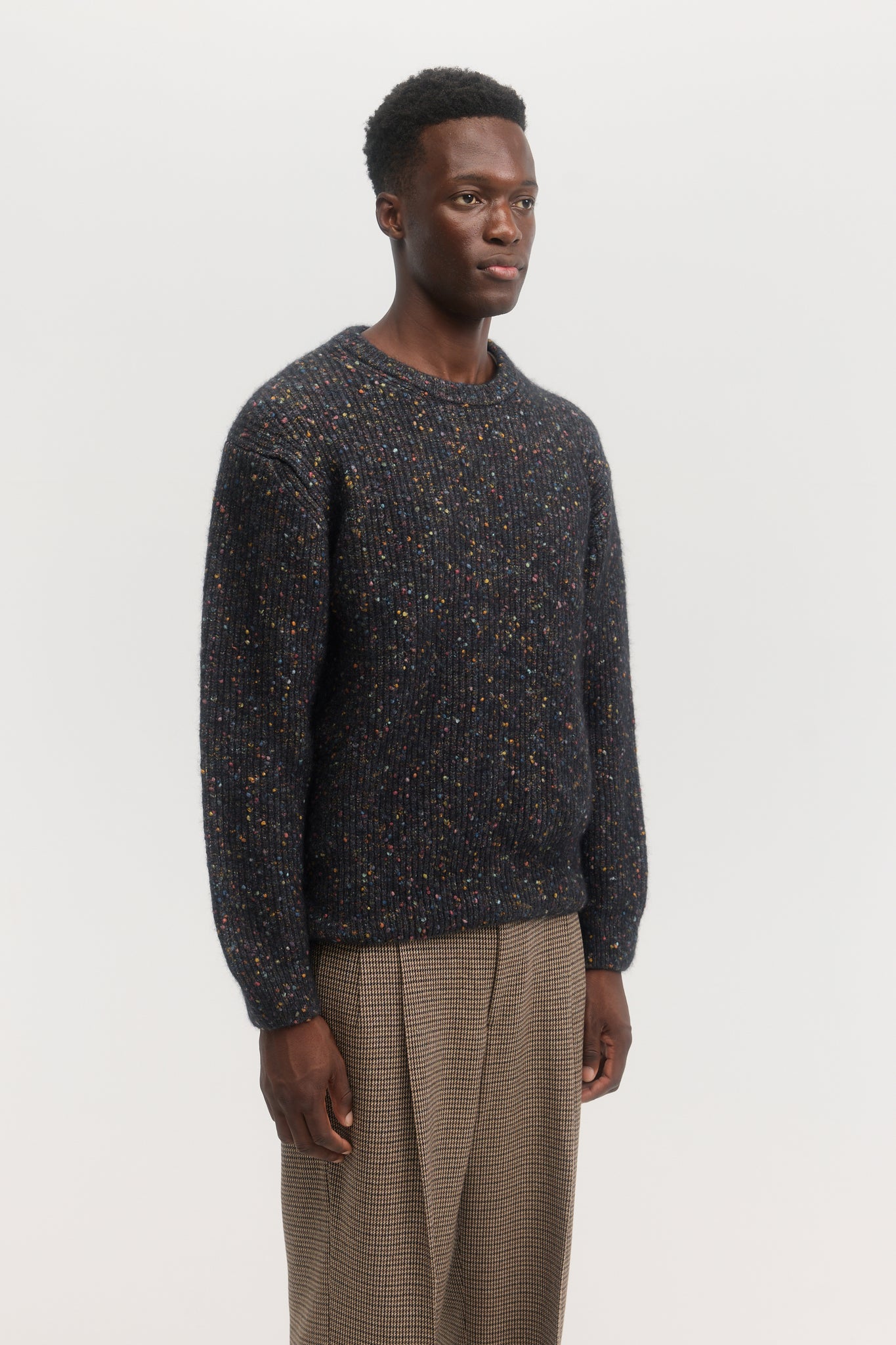 Pull en laine de coton alpaga à côtes en tweed multi donegal Encre