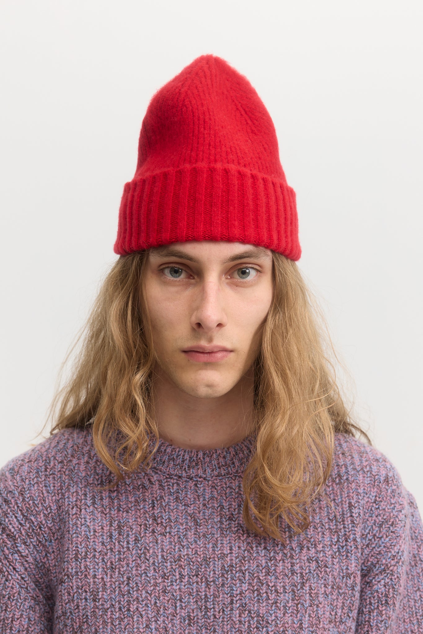Red brushed virgin wool beanie