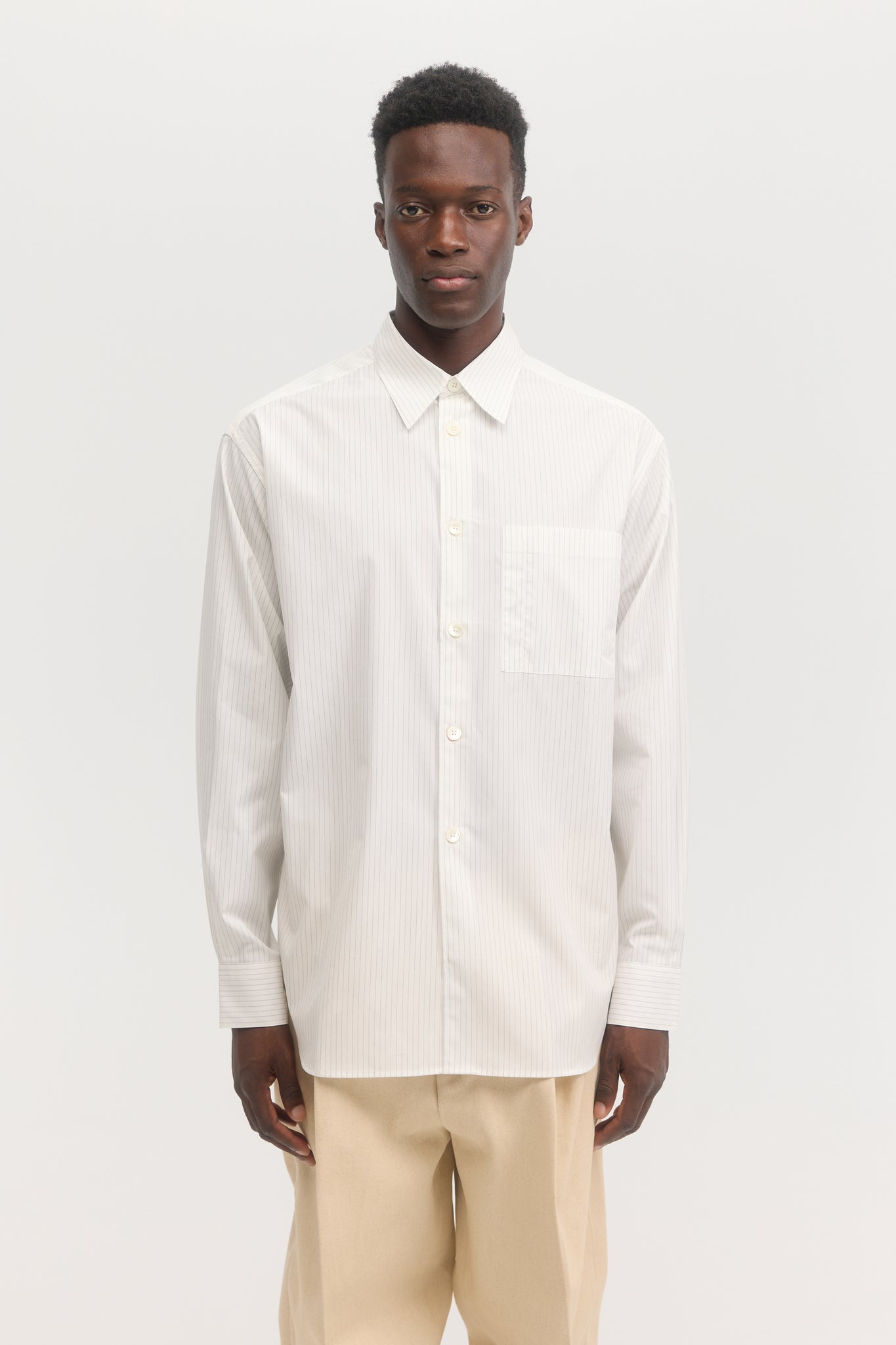 Chemise en popeline mercerisée à rayures blanches et noires