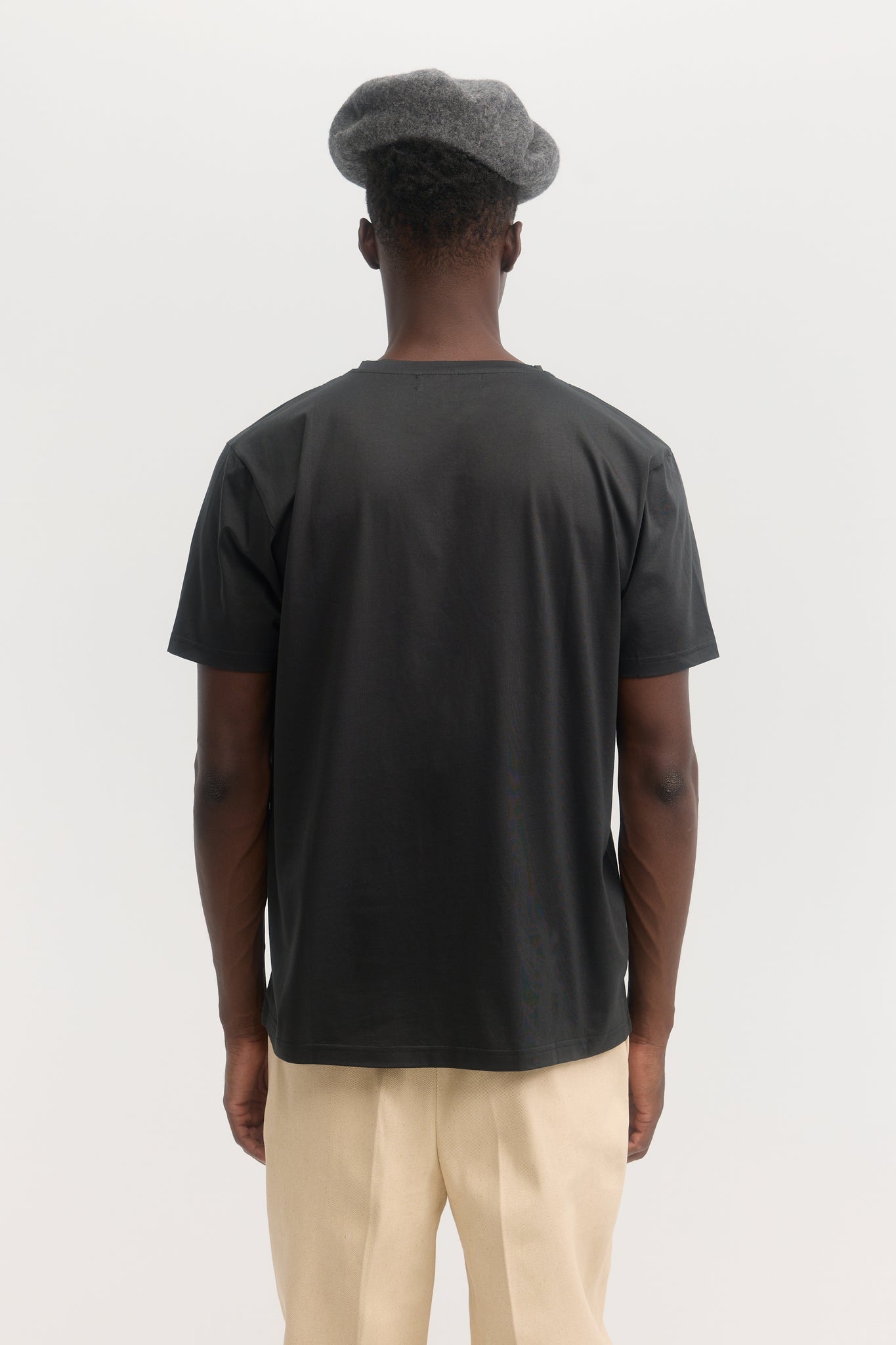Anthracite black mercerized organic cotton crewneck t-shirt