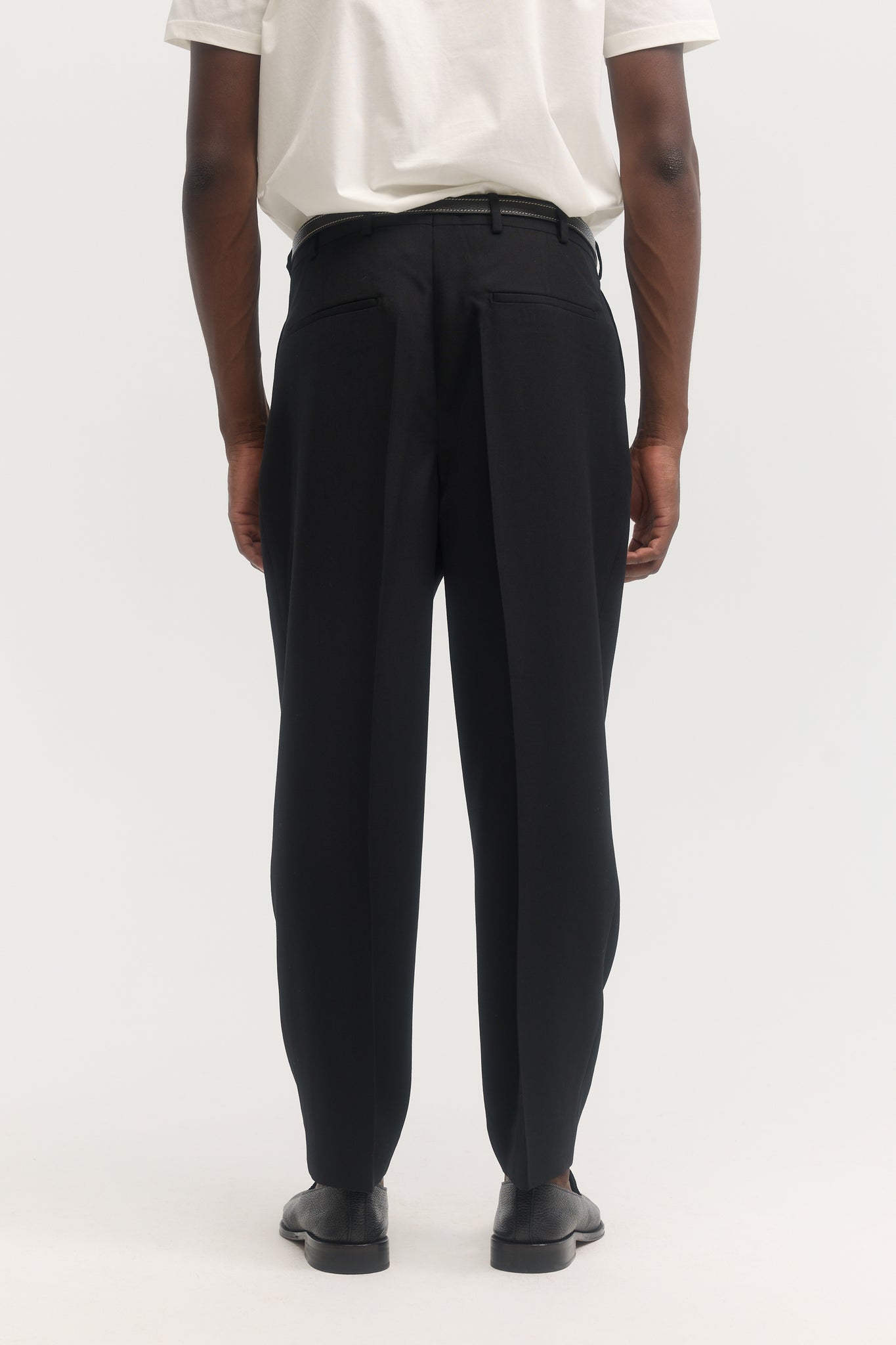Pantalons parachute en laine vierge sergé noir