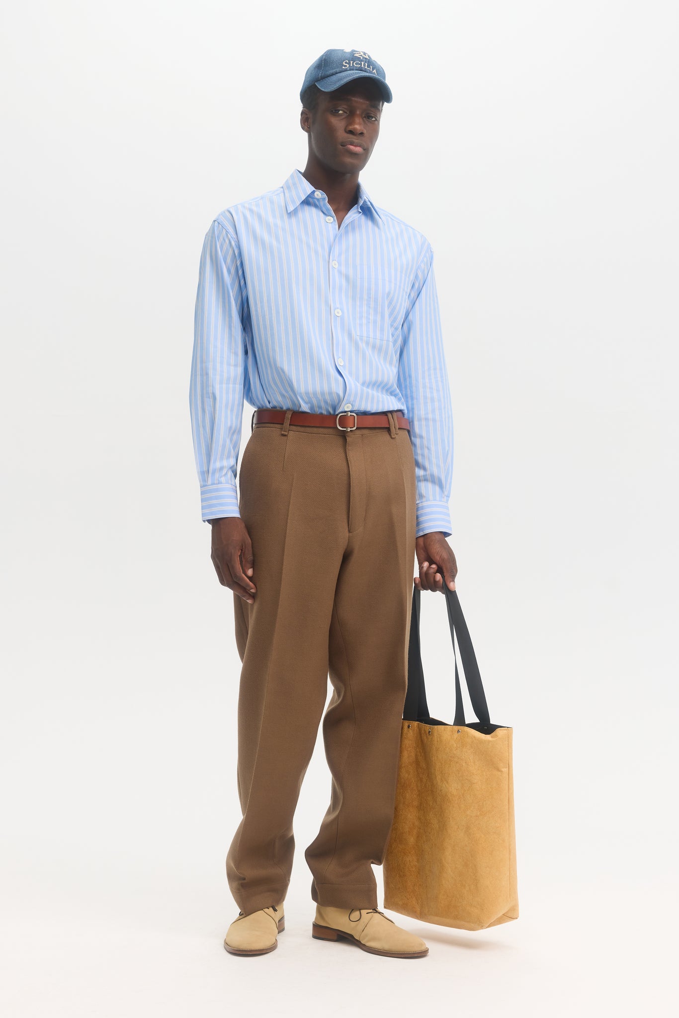 Pantalons droits en gabardine de laine et coton chameau