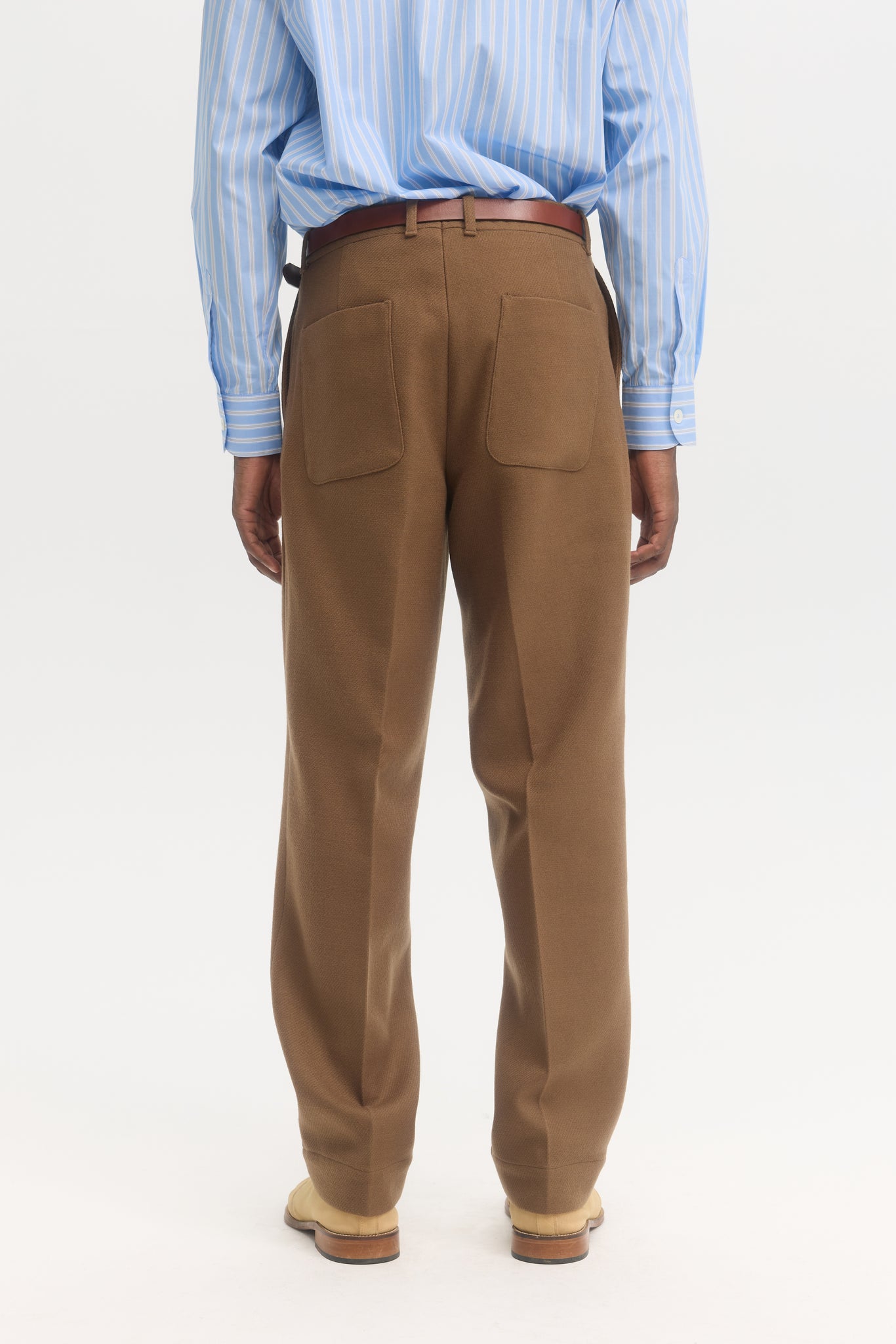 Pantalons droits en gabardine de laine et coton chameau