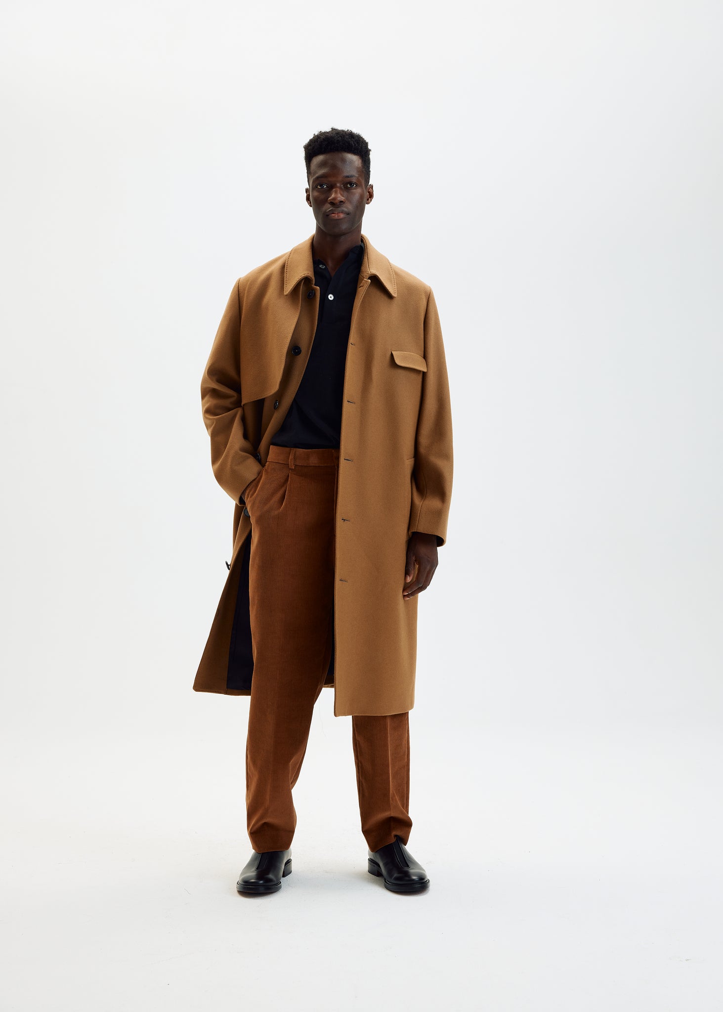 Manteau à panneau en laine chameau